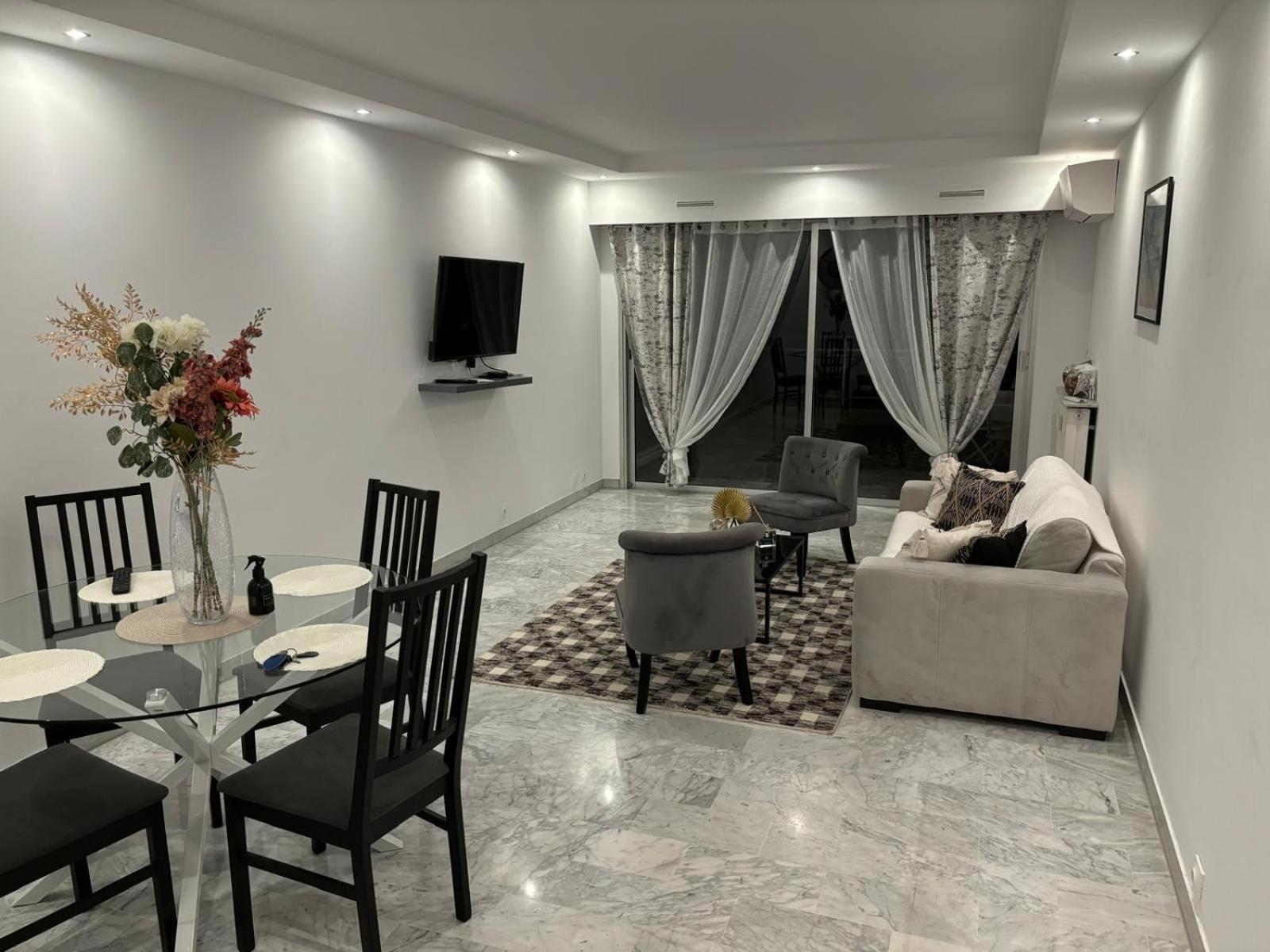 Matheo Apartment คานส์ ภายนอก รูปภาพ